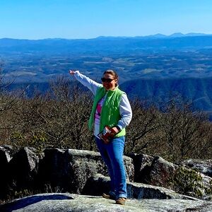 Meet your Posher, Sabrina